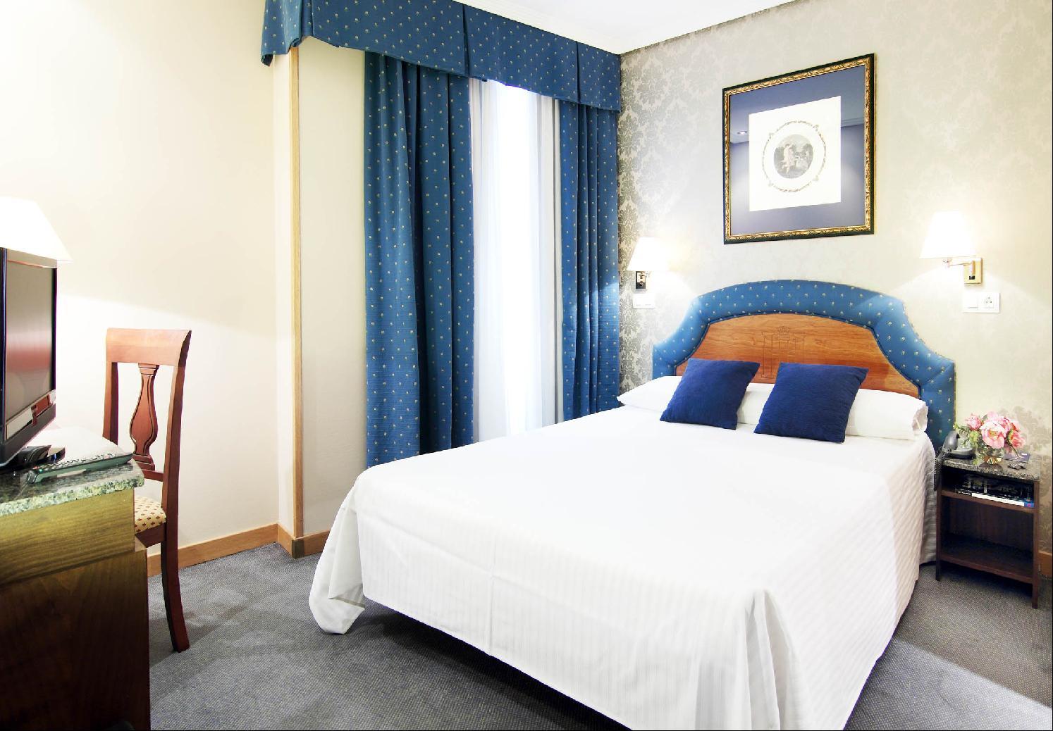 Imperial 4*