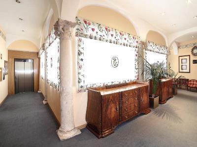 Imperial Hotel 4*